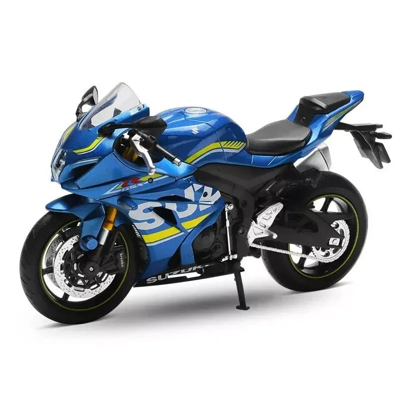 1:12 Suzuk GSX-S1000 Model